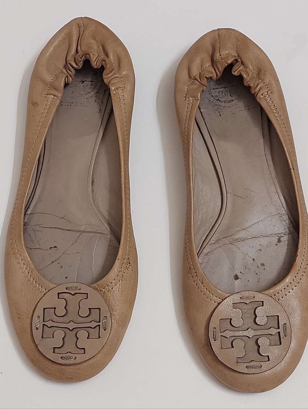 Tory Burch Beige Leather Logo Ballet Flats